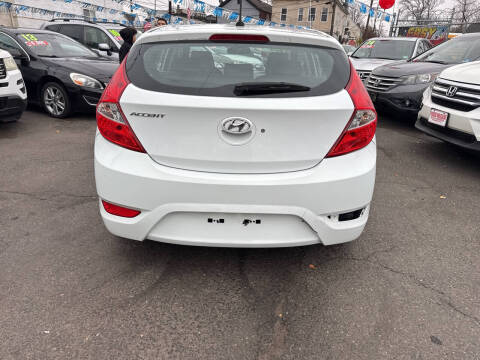 2015 Hyundai Accent GS