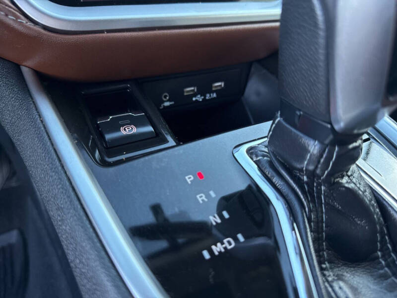 2021 Subaru Outback Touring