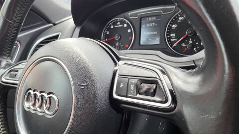 2017 Audi Q3 2.0T quattro Premium Plus