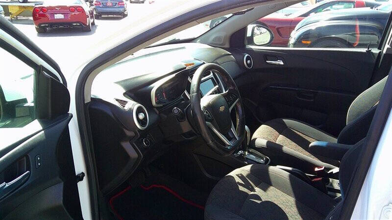 2017 Chevrolet Sonic LT Auto