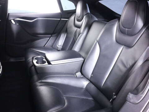 2015 Tesla Model S P85D