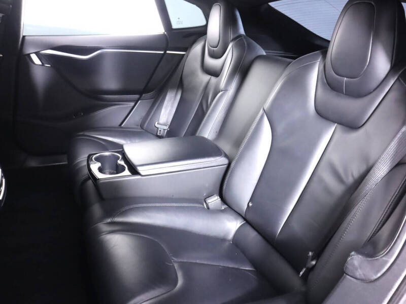 2015 Tesla Model S P85D