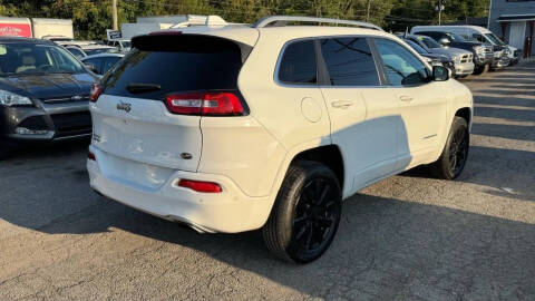 2017 Jeep Cherokee Overland