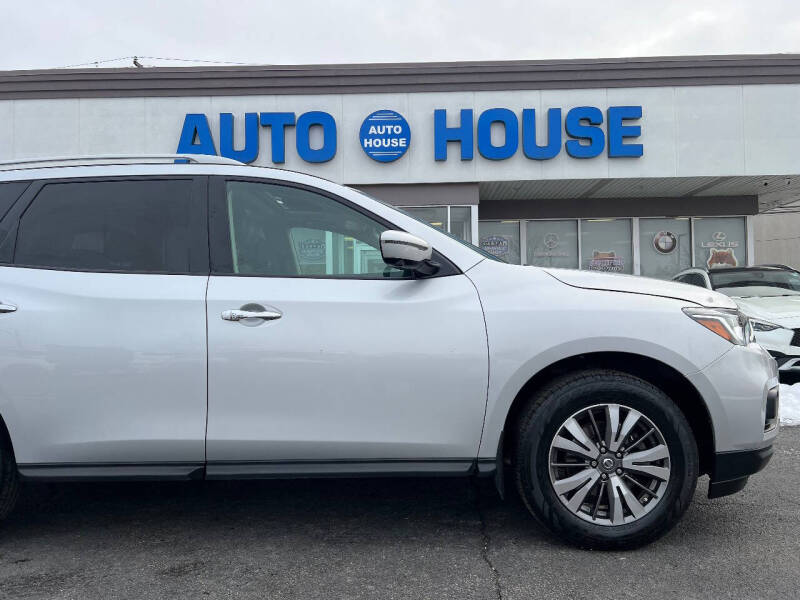 2017 Nissan Pathfinder Platinum