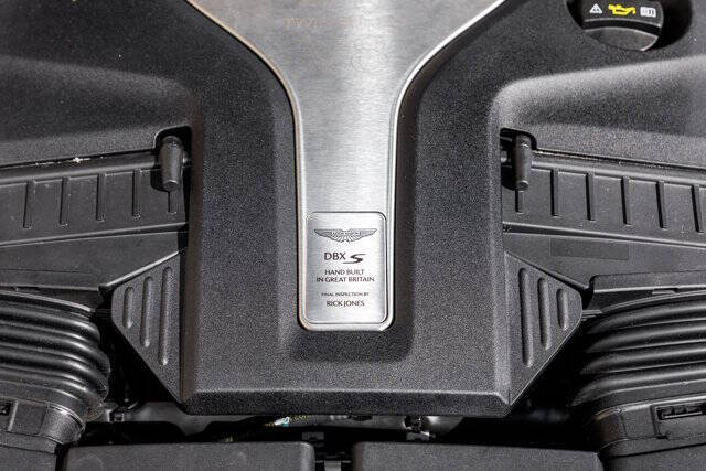 2026 Aston Martin DBX S