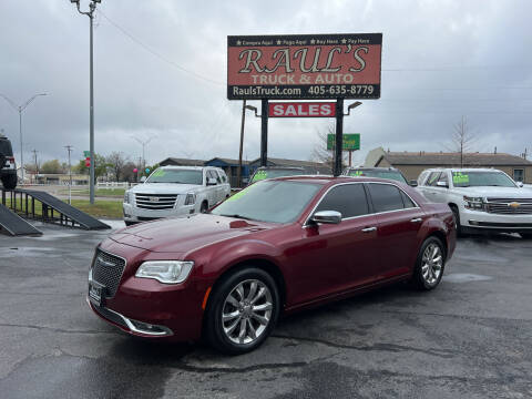 2019 Chrysler 300 for sale at RAUL'S TRUCK & AUTO SALES, INC in Oklahoma City OK
