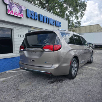 2018 Chrysler Pacifica Hybrid Limited