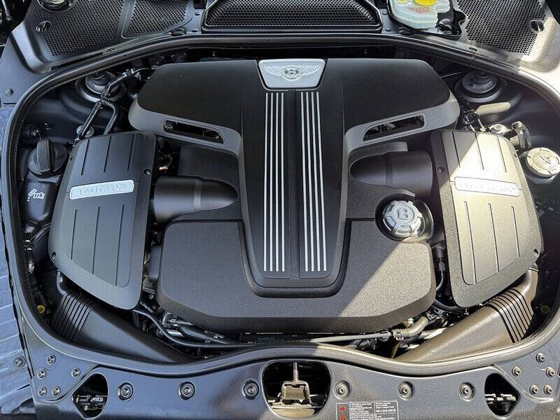 2014 Bentley Continental 18