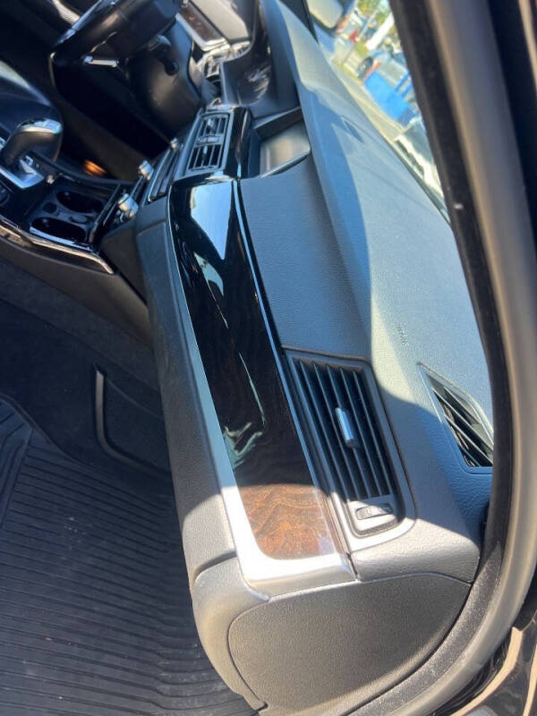 2016 BMW 5 Series 528i