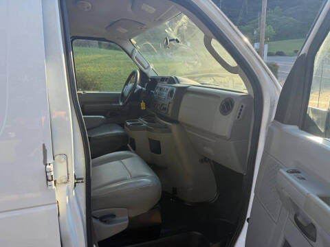 2012 Ford E-Series E-250