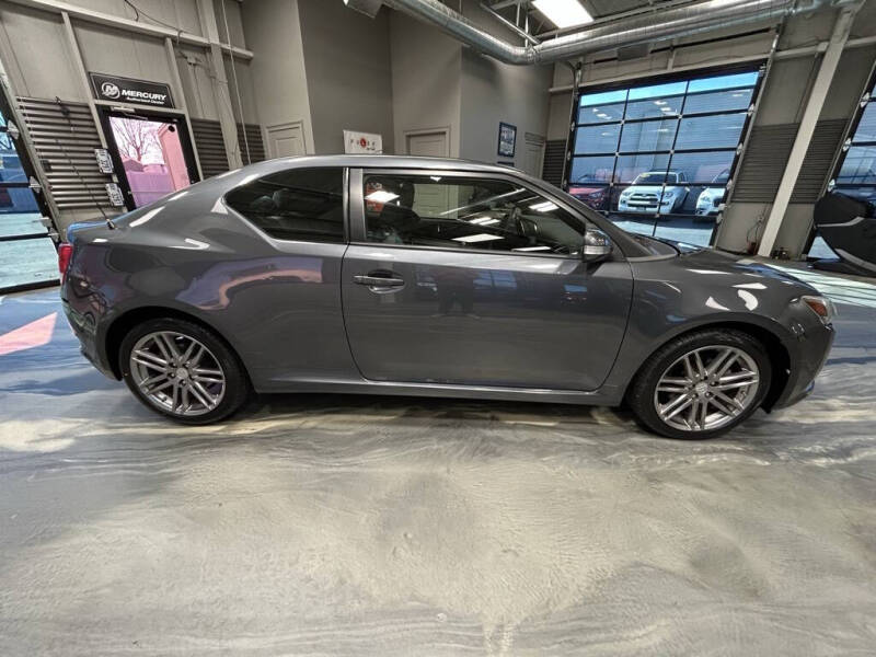 2011 Scion tC