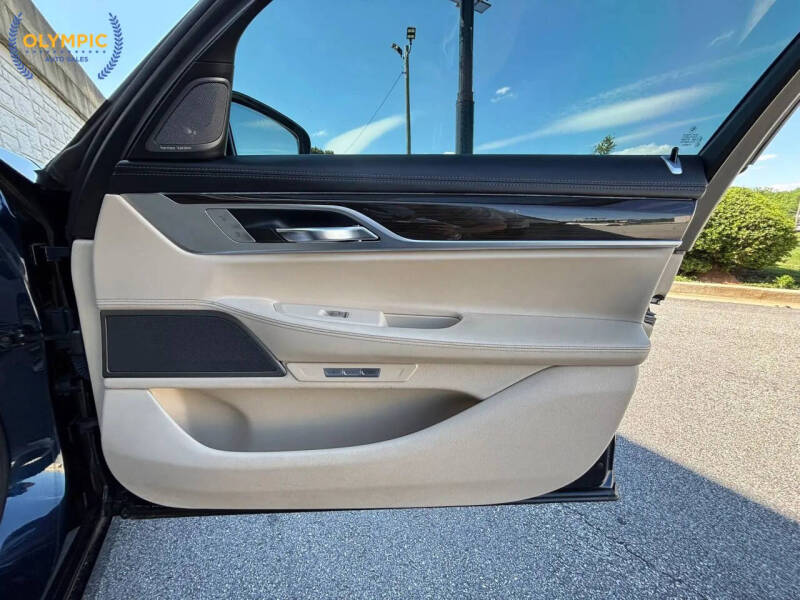 2016 BMW 7 Series 740i