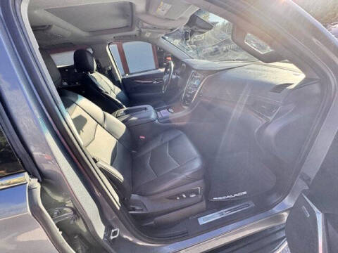 2018 Cadillac Escalade Luxury