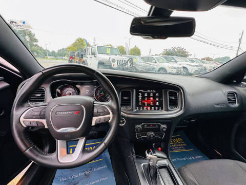 2016 Dodge Charger SXT