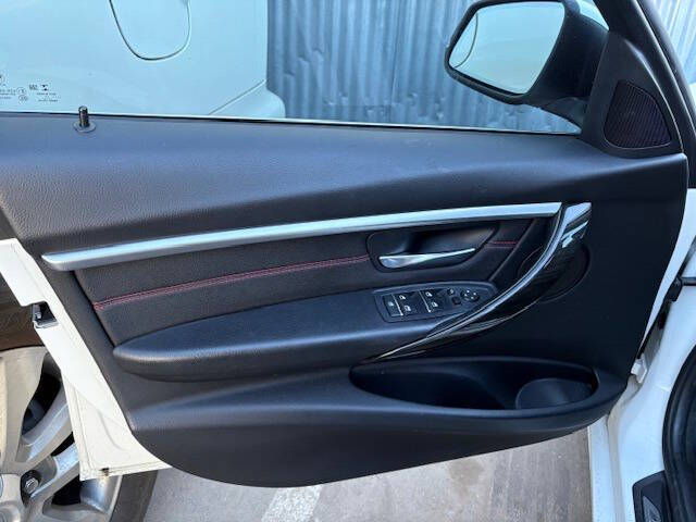 2017 BMW 3 Series 330i