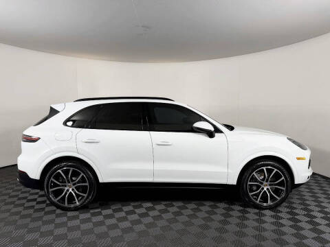 2019 Porsche Cayenne S
