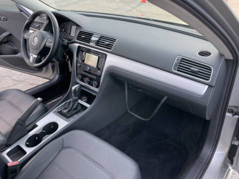 2013 Volkswagen Passat TDI SE