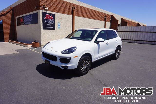 2017 Porsche Cayenne Platinum Edition