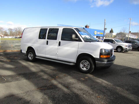 2023 GMC Savana 2500