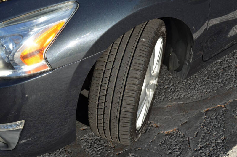 2014 Nissan Altima 3.5 SV