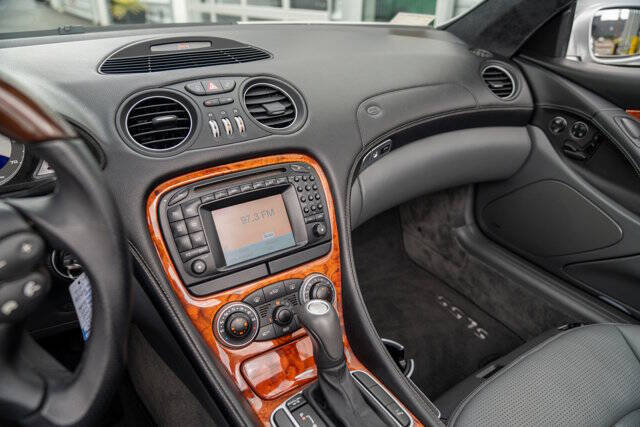 2003 Mercedes-Benz SL-Class 24