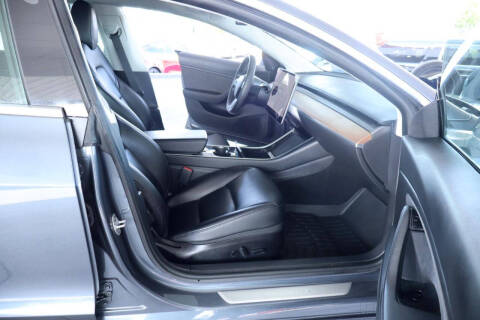 2020 Tesla Model 3 Performance