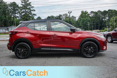 2022 Nissan Kicks SR