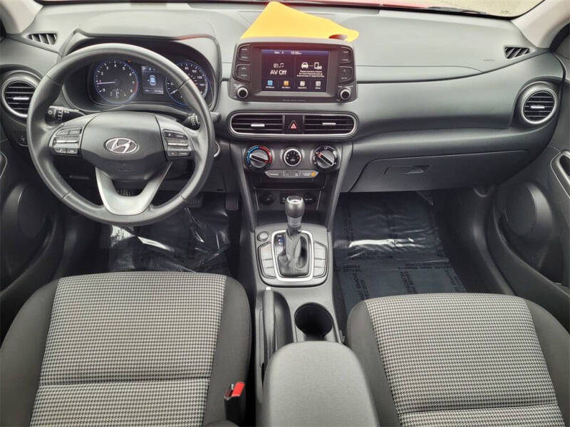 2020 Hyundai Kona SEL