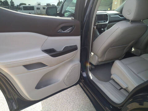 2017 GMC Acadia SLT-1