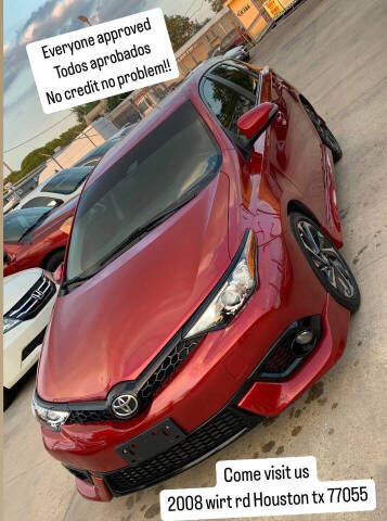 2018 Toyota Corolla iM for sale at Hispanos Cars 4 Less by Cadena Motors, Inc. in Houston TX