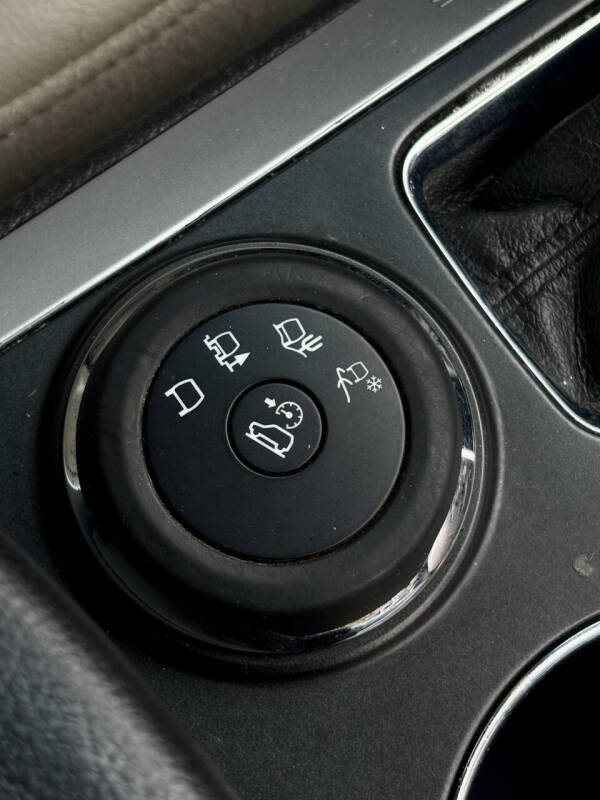 2011 Ford Explorer XLT