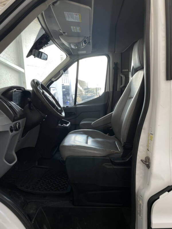 2018 Ford Transit