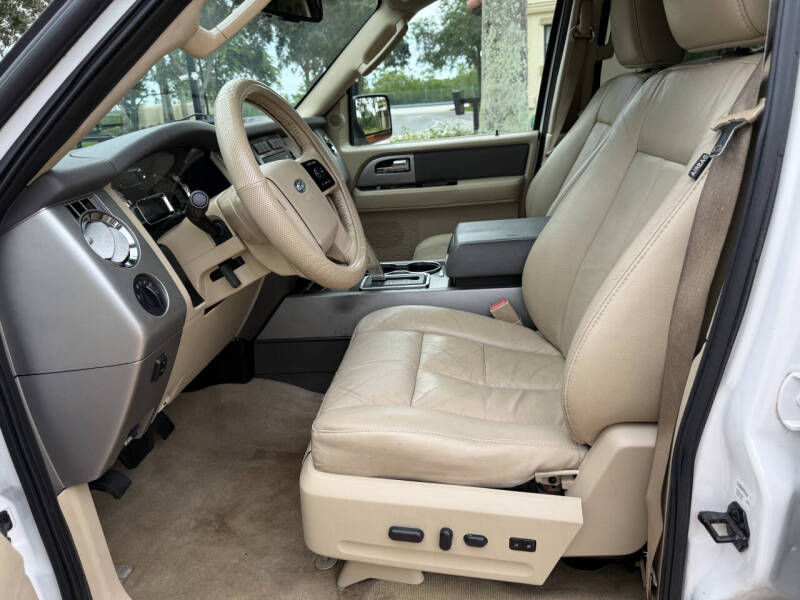 2013 Ford Expedition XLT