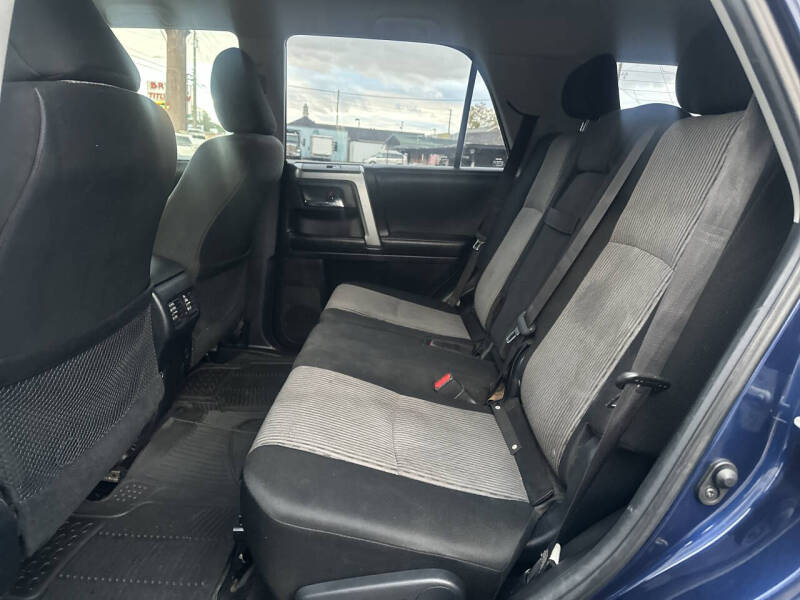 2016 Toyota 4Runner SR5