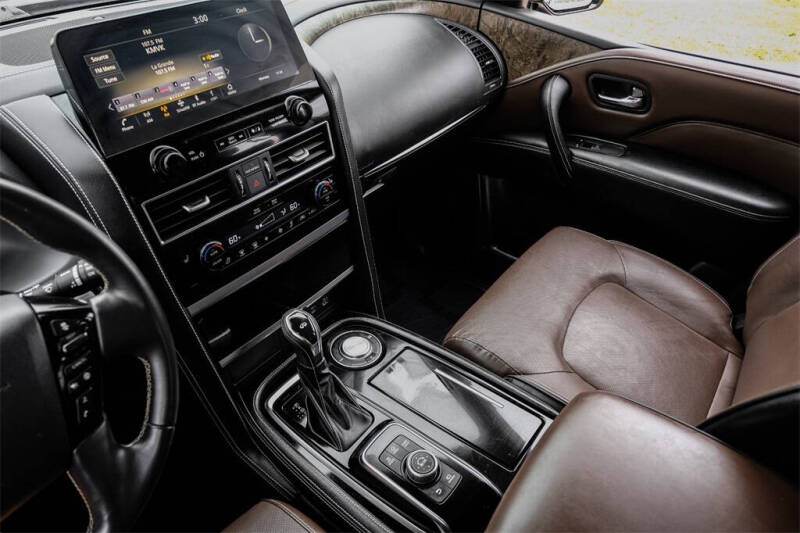 2022 Infiniti QX80 Premium Select