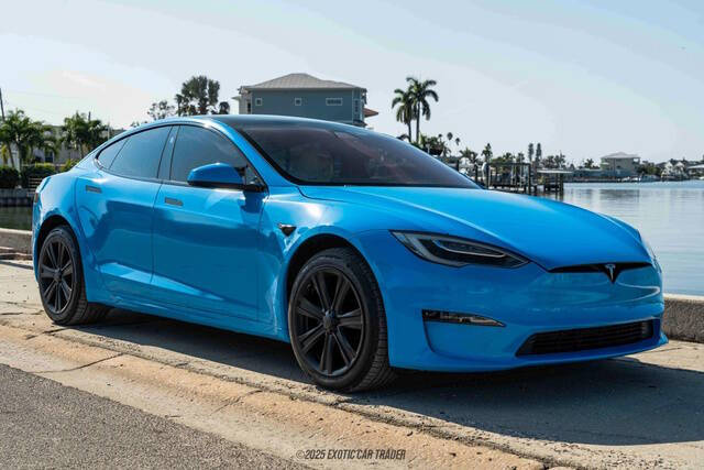 2022 Tesla Model S Plaid