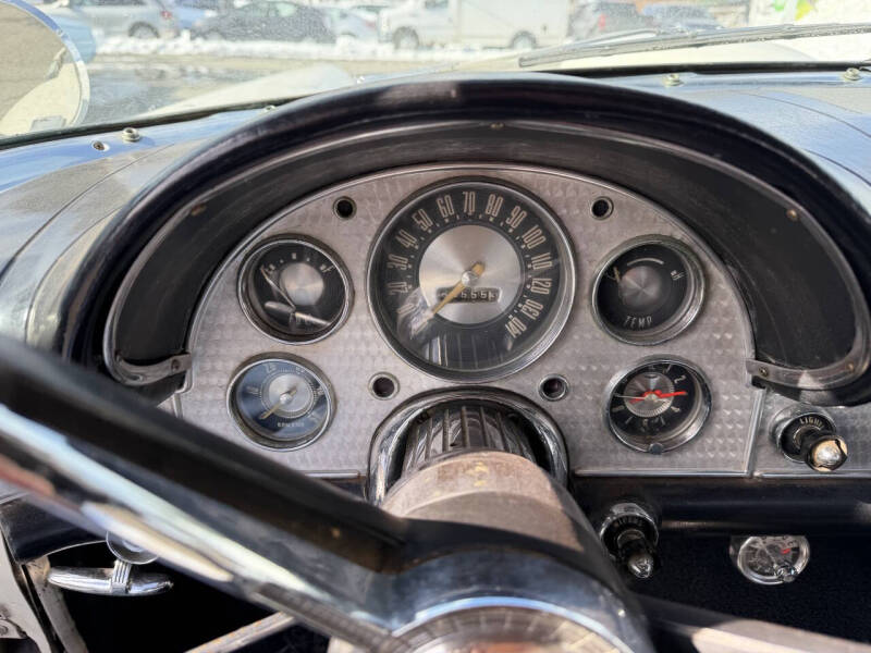 1957 Ford Thunderbird