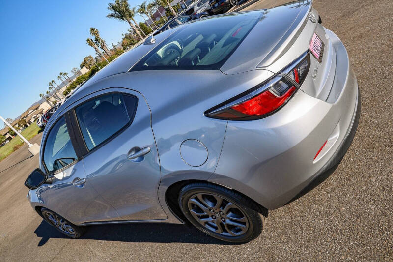 2019 Toyota Yaris LE