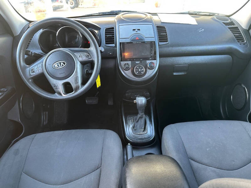 2011 Kia Soul +