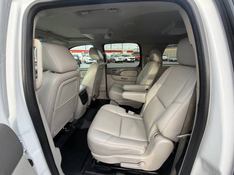 2013 GMC Yukon XL SLT 2500