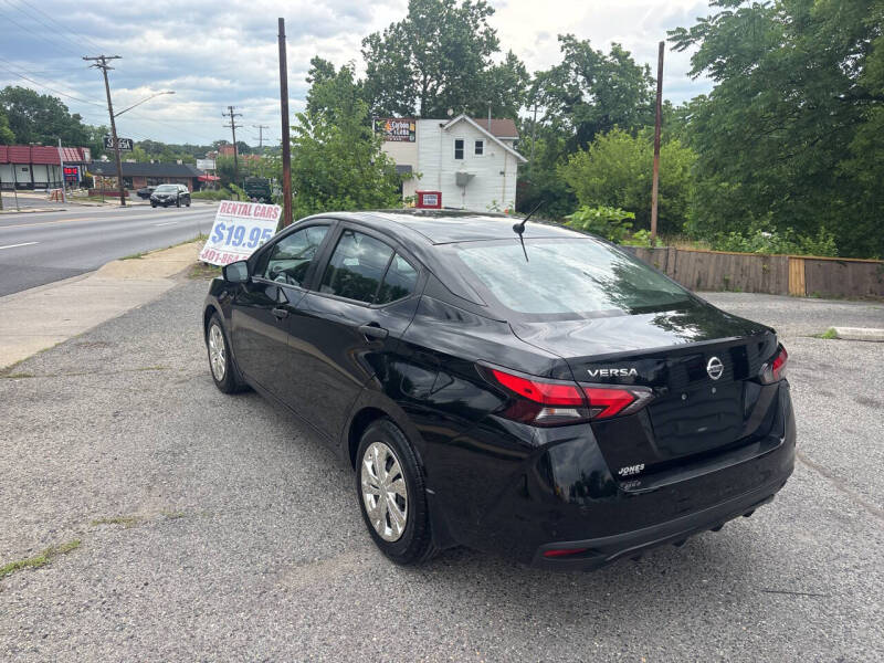 2022 Nissan Versa S