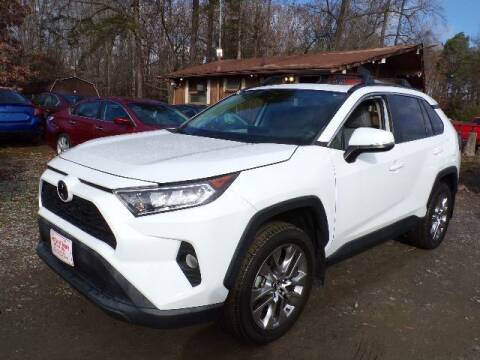2020 Toyota RAV4 for sale at Select Cars Of Thornburg in Fredericksburg VA