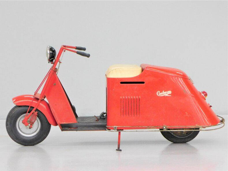 1949 Cushman Model 64