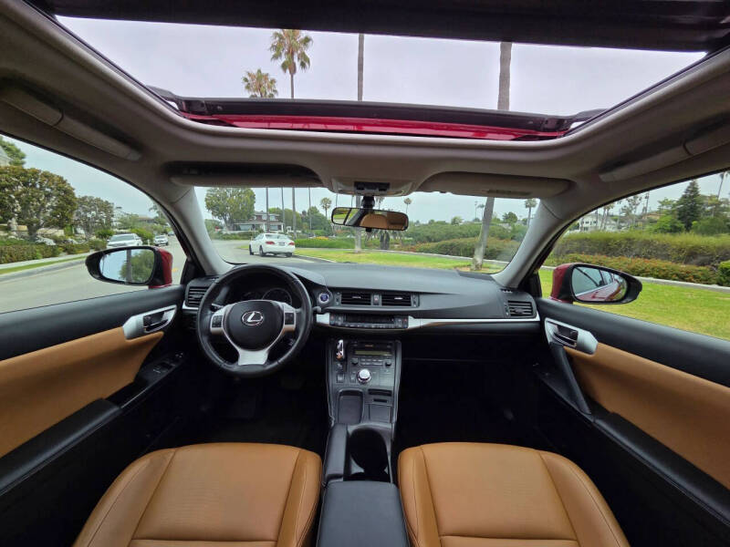 2013 Lexus CT 200h