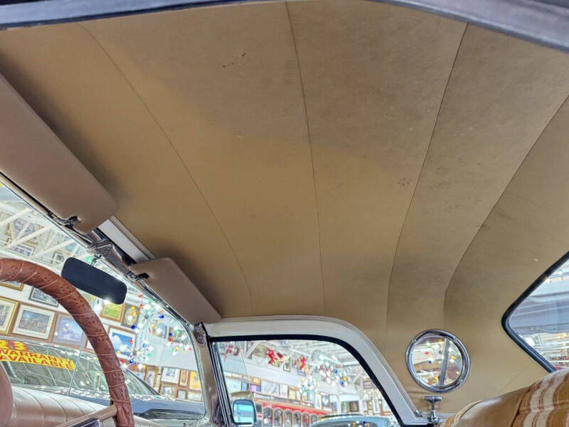 1957 Ford Thunderbird