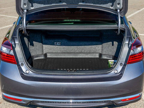 2017 Honda Accord Hybrid EX-L