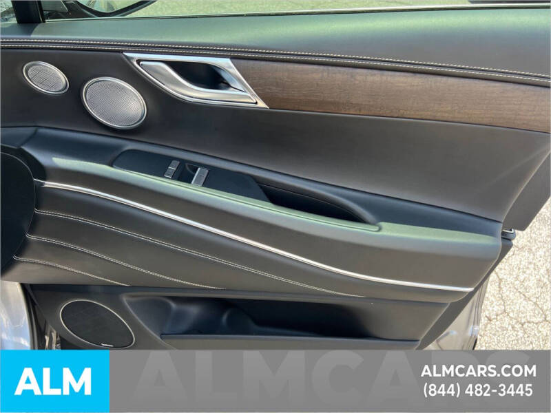 2023 Genesis GV80 2.5T