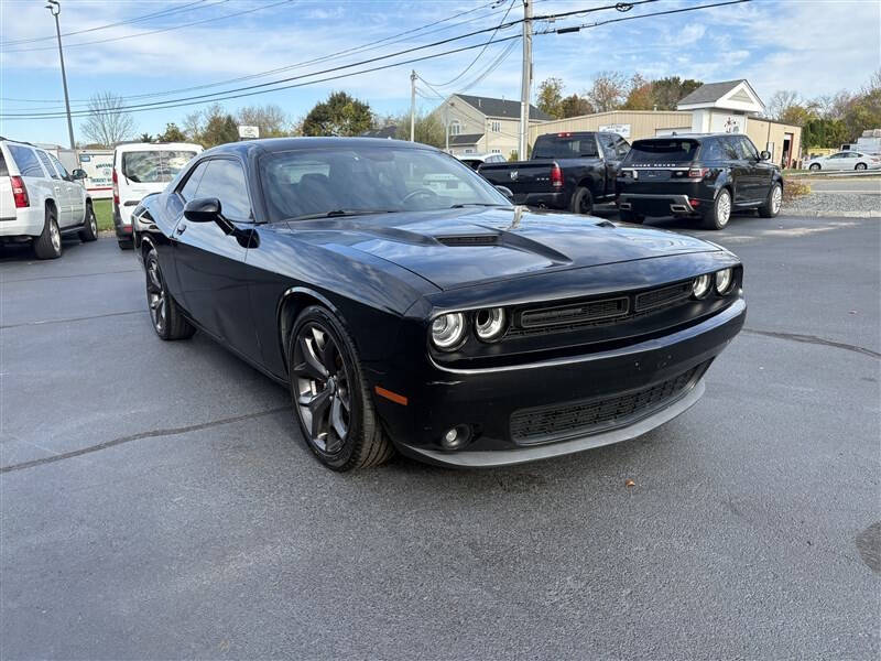 2017 Dodge Challenger SXT