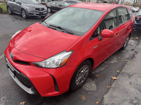2016 Toyota Prius v Two