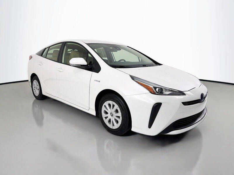 2020 Toyota Prius LE